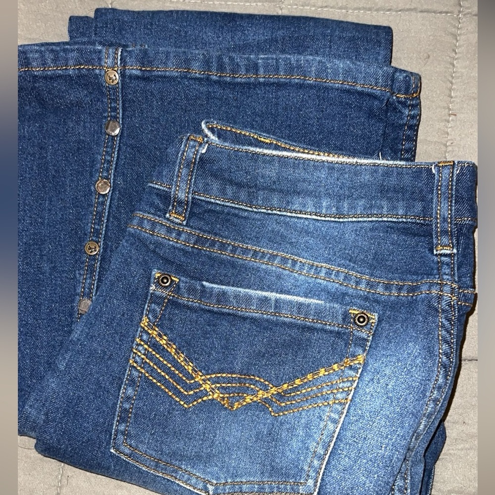 IDYLLWIND FLARE JEANS WITH GOLD FLAT HEAD EMBELLISHMENT DOWN SEAMS!